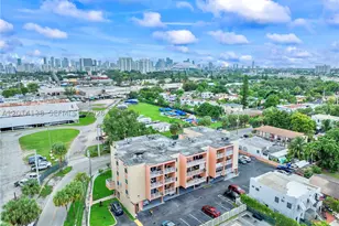 2400 NW 16th St, Miami, FL 33125 - Photo 21