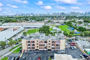 2400 NW 16th St, Miami, FL 33125 - Photo 11