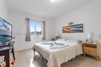 2400 NW 16th St, Miami, FL 33125 - Photo 37