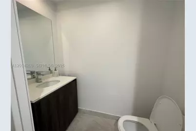 488 NE 18th #2502, Miami, FL 33132 - Photo 9