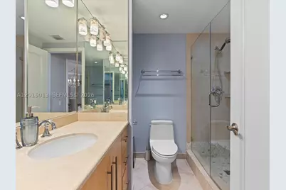 701 Brickell Key #2511, Miami, FL 33131 - Photo 21