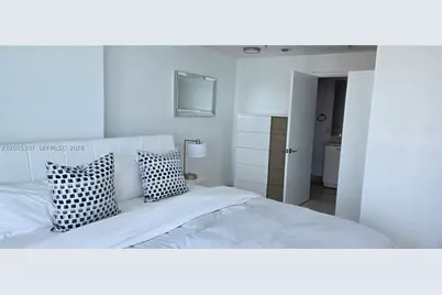 6515 Collins #1107, Miami Beach, FL 33141 - Photo 25