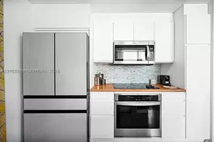 300 S Biscayne, Miami, FL 33131 - Photo 9
