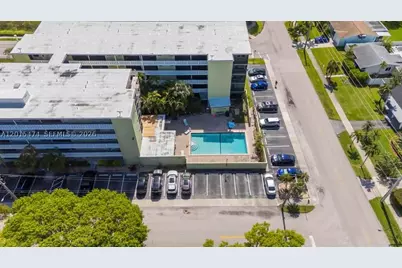 1425 Arthur #103A, Hollywood, FL 33020 - Photo 11