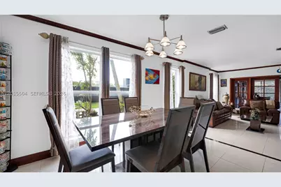 10435 SW 92nd, Miami, FL 33176 - Photo 15