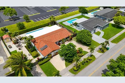 10435 SW 92nd, Miami, FL 33176 - Photo 3