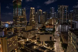 121 NE 5th, Miami, FL 33132 - Photo 5