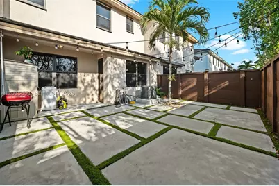 15776 NW 91st, Miami Lakes, FL 33018 - Photo 1