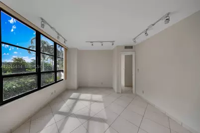 600 Three Islands #212, Hallandale Beach, FL 33009 - Photo 11