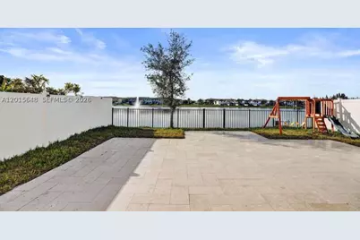3460 W 103rd, Hialeah, FL 33018 - Photo 7