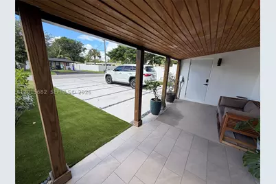 310 NE 12th, Pompano Beach, FL 33060 - Photo 5