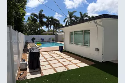 310 NE 12th, Pompano Beach, FL 33060 - Photo 27