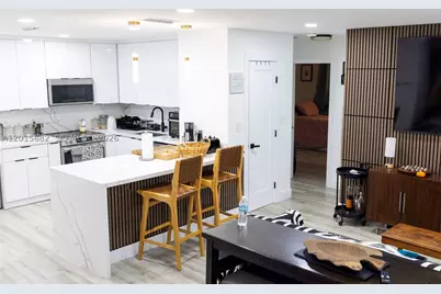 310 NE 12th, Pompano Beach, FL 33060 - Photo 11