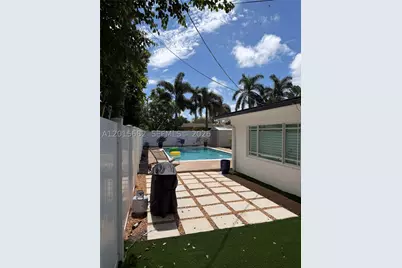 310 NE 12th, Pompano Beach, FL 33060 - Photo 25