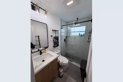 310 NE 12th, Pompano Beach, FL 33060 - Photo 51