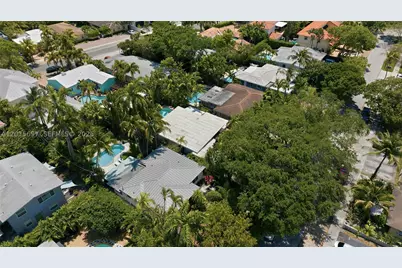 636 NE 17th, Fort Lauderdale, FL 33304 - Photo 45