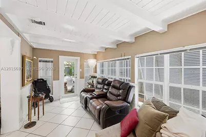 636 NE 17th, Fort Lauderdale, FL 33304 - Photo 11
