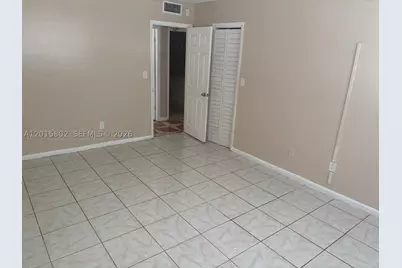 15205 NE 6th #D111, Miami, FL 33162 - Photo 3