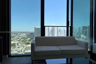 20 NE 11th, Miami, FL 33132 - Photo 5