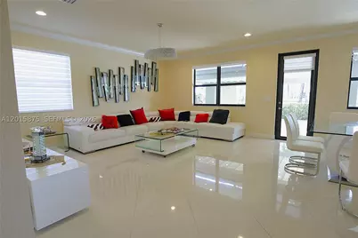 8925 NW 99th, Doral, FL 33178 - Photo 15