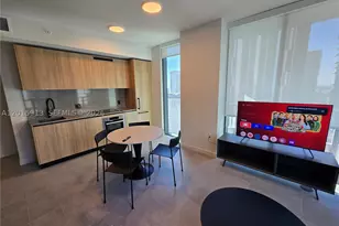 121 NE 5, Miami, FL 33132 - Photo 7