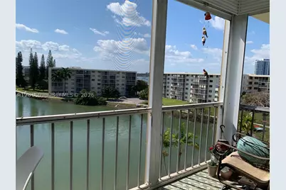 2851 Leonard #J603, Aventura, FL 33160 - Photo 9