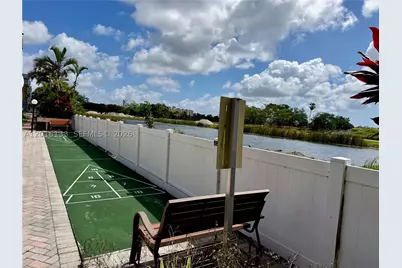 3048 E Sunrise Lakes #220, Sunrise, FL 33322 - Photo 41