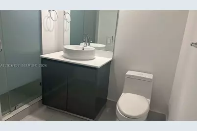 31 SE 6th #1904, Miami, FL 33131 - Photo 17