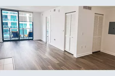 31 SE 6th #1904, Miami, FL 33131 - Photo 7