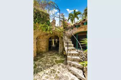 1301 Milan #3, Coral Gables, FL 33134 - Photo 29