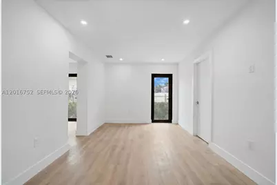 4746 NW 10th, Miami, FL 33127 - Photo 17