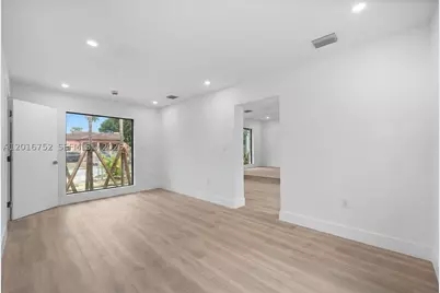 4746 NW 10th, Miami, FL 33127 - Photo 15