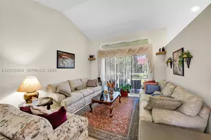 701 SW 93rd, Pembroke Pines, FL 33025 - Photo 5
