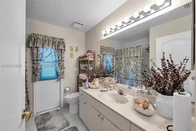 701 SW 93rd, Pembroke Pines, FL 33025 - Photo 21