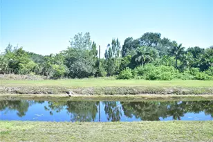 8851 Sunrise Lakes, Sunrise, FL 33322 - Photo 19