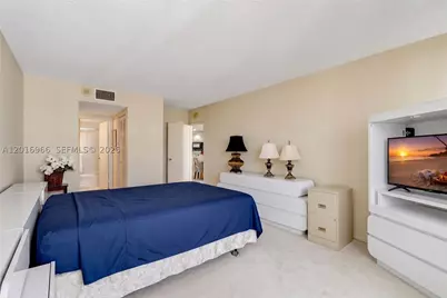 500 Three Islands #622, Hallandale Beach, FL 33009 - Photo 11