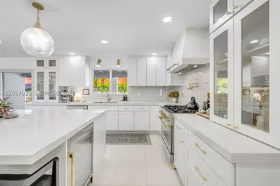 3352 SW 110th, Miami, FL 33165 - Photo 11