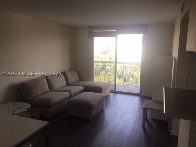 816 NW 11th #1104 - 816 NW 11th #1104, Miami, FL 33136 Luxury Property | Jose Angel Pina