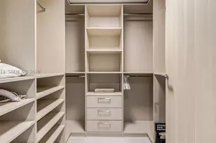 1000 Brickell, Miami, FL 33131 - Photo 29