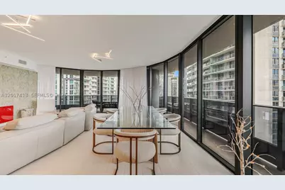1000 Brickell #3002, Miami, FL 33131 - Photo 17