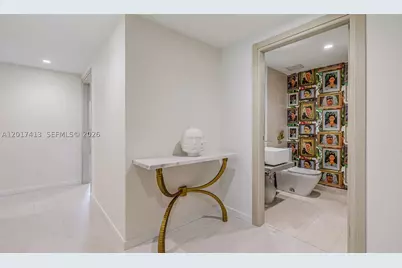 1000 Brickell #3002, Miami, FL 33131 - Photo 9