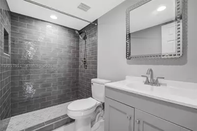 7100 NW 17th #305, Plantation, FL 33313 - Photo 25