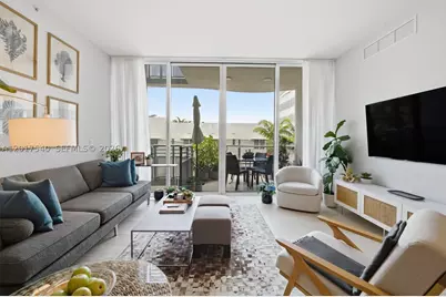 2100 Park #302, Miami Beach, FL 33139 - Photo 3