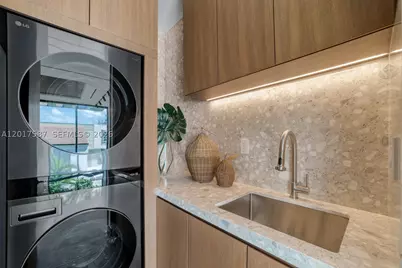 3045 N Bay, Miami Beach, FL 33140 - Photo 35
