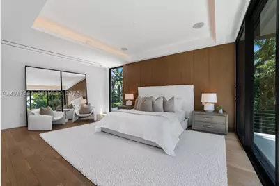 3045 N Bay, Miami Beach, FL 33140 - Photo 23