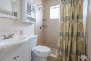 10 NW 60th, Miami, FL 33126 - Photo 19