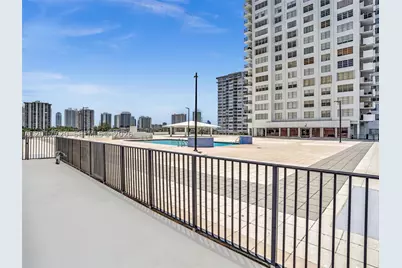 2780 NE 183rd #302, Aventura, FL 33160 - Photo 27