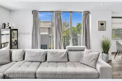 2780 NE 183rd #302, Aventura, FL 33160 - Photo 7