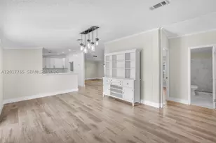 730 NW 217th, Pembroke Pines, FL 33029 - Photo 15