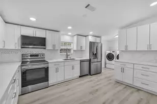 730 NW 217th, Pembroke Pines, FL 33029 - Photo 7